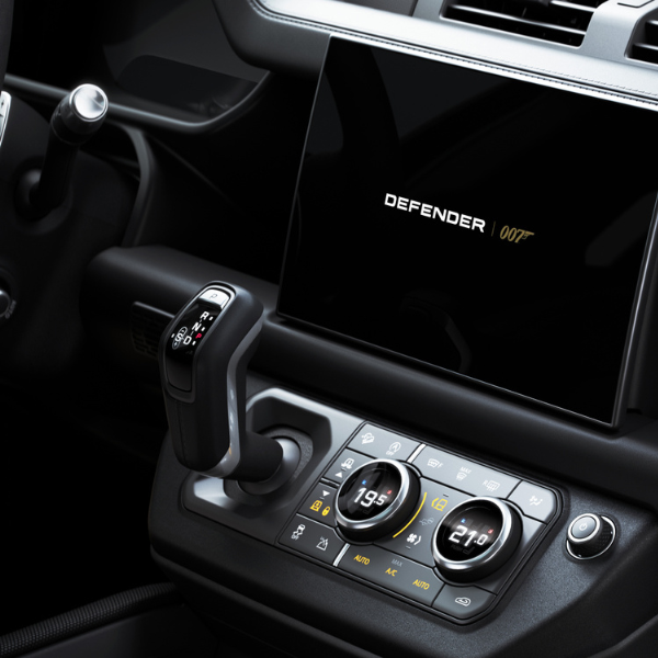 Land Rover Defender Dynamic Mode & Configurable Dynamics