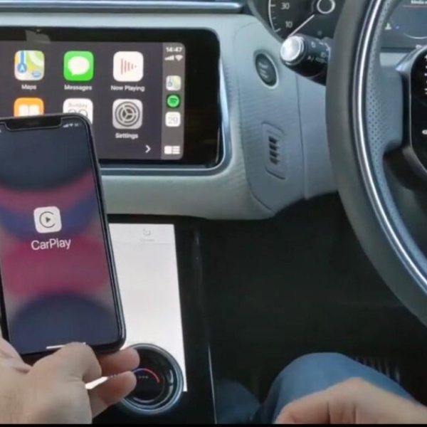Land Rover Defender Car Play – Android Auto